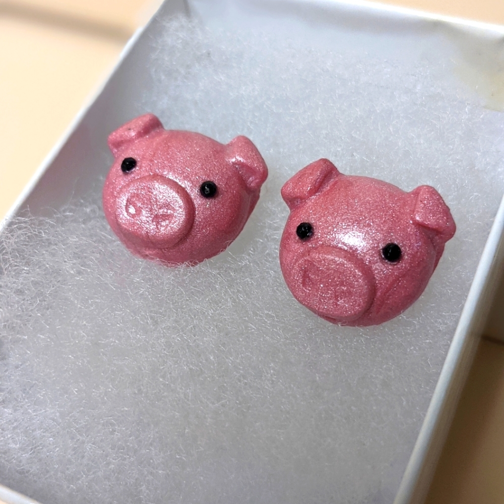 Piglet earrings